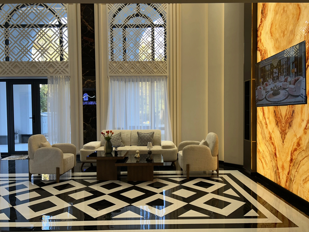 Karim Parkside Hotel