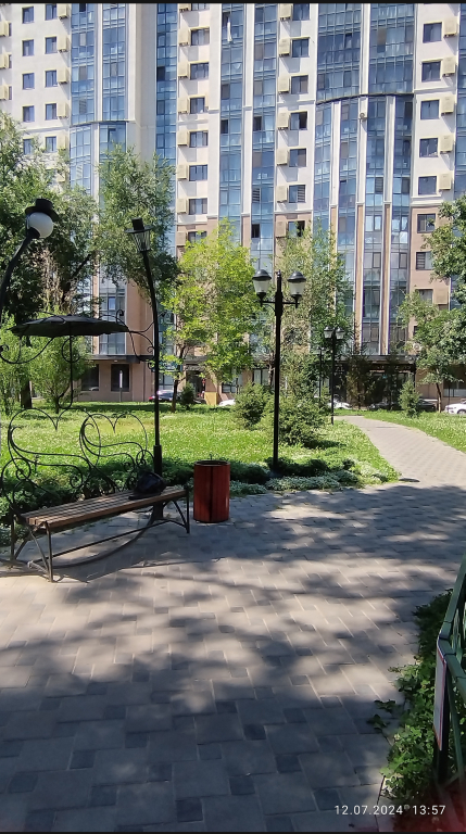 Квартира Комфортабельные 3-х комнатные в центре Алматы