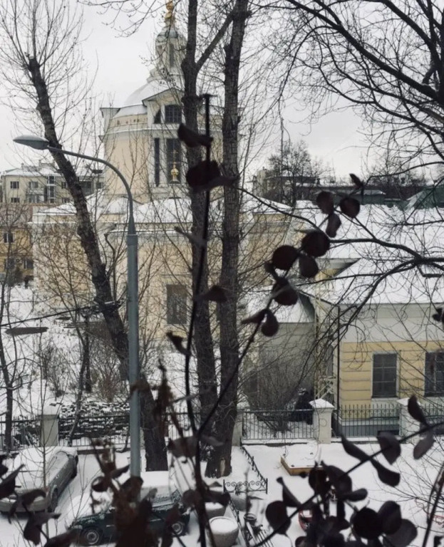 Квартира Тихая Уютная Писательская Студия в Центре Города