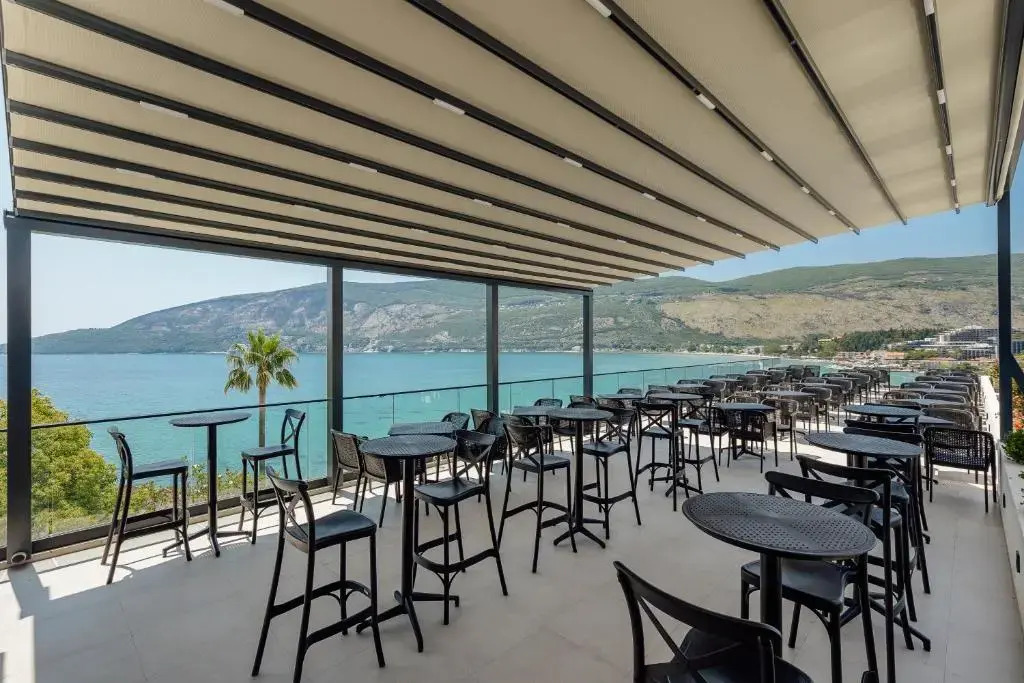 HOTEL TALIA