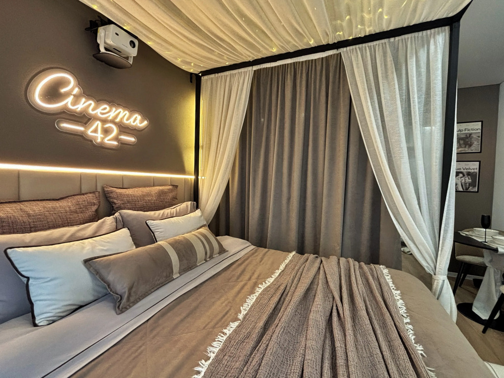 Апартаменты Cinema for Two приватный кинотеатр для двоих