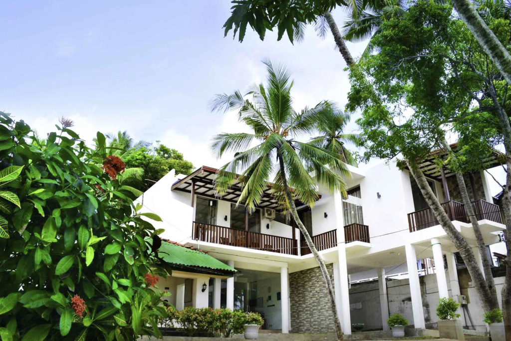 Sea View Tourist Inn