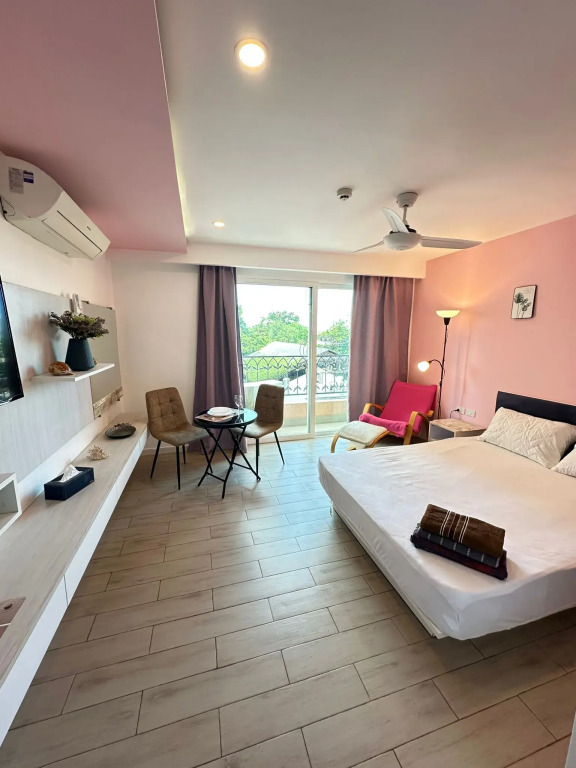 Апартаменты Seven Seas Resort C402 -beautiful studio in the largest condo on Jomtien
