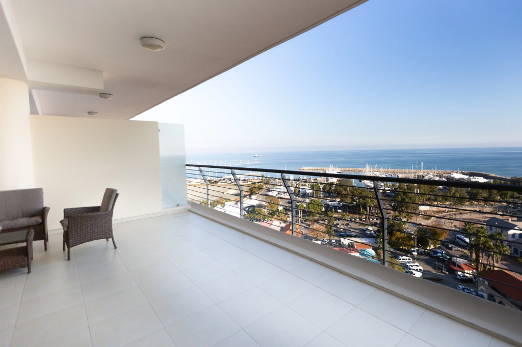 Апартаменты Promenade Seaview Heaven