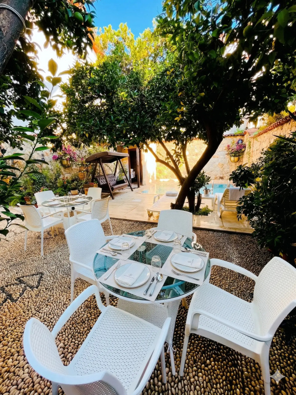 Kaleici Hotel