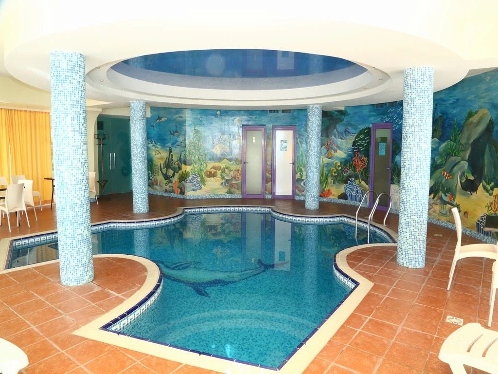 Mazhestik Hotel