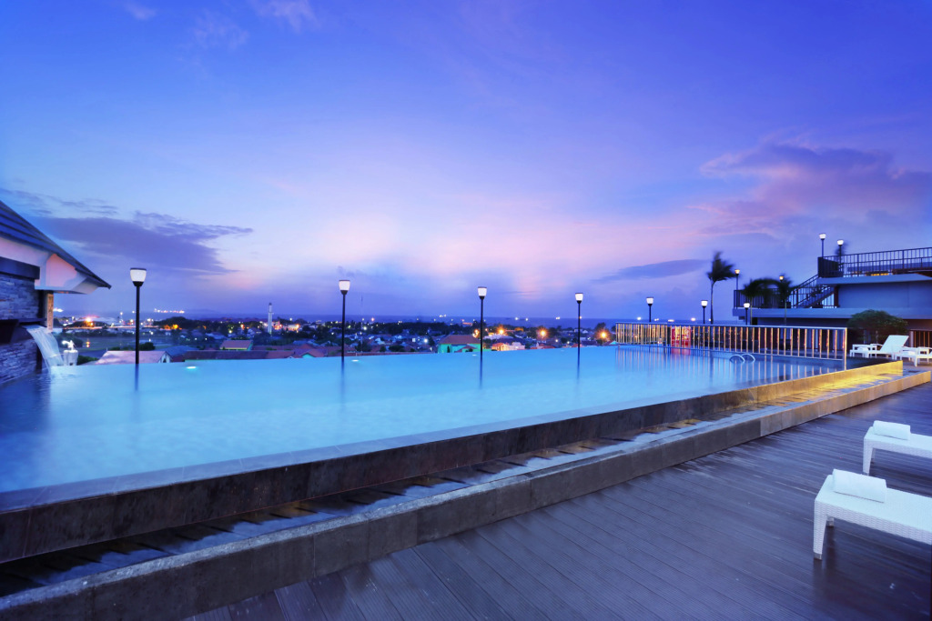 Отель Aston Inn Cilacap
