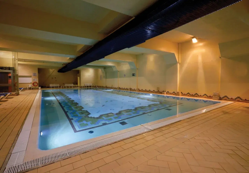 Grand Muthu Oura View Beach Club