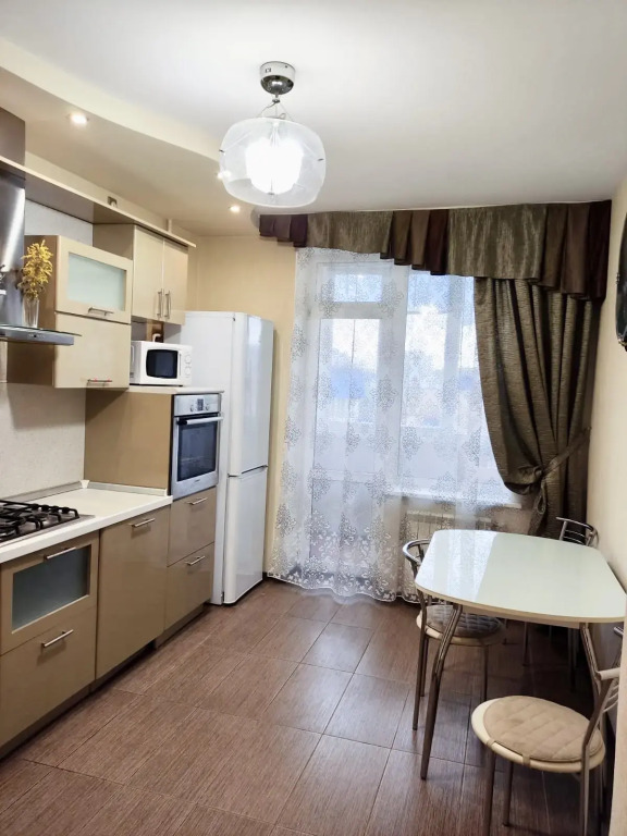 Квартира Дом Тут Люкс