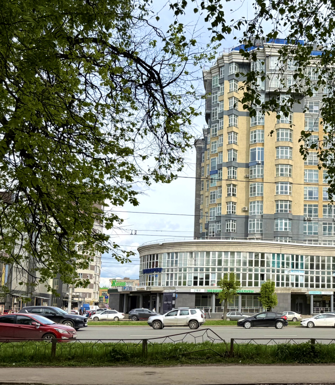 Квартира-студия рядом с ТЦ Тополь Сети апартаментов На время