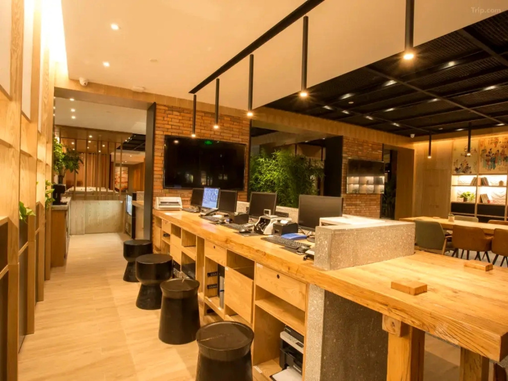 Отель TRUE GO Hotel (Beijing Xidan and Financial Street Area)