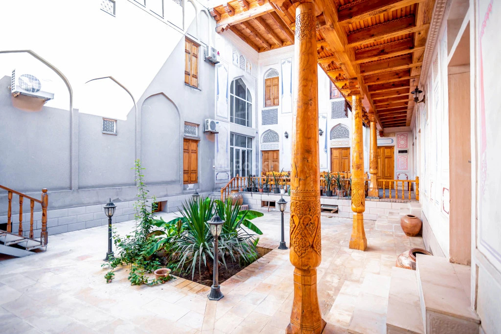 Бутик-отель Parvina Hotel in old city