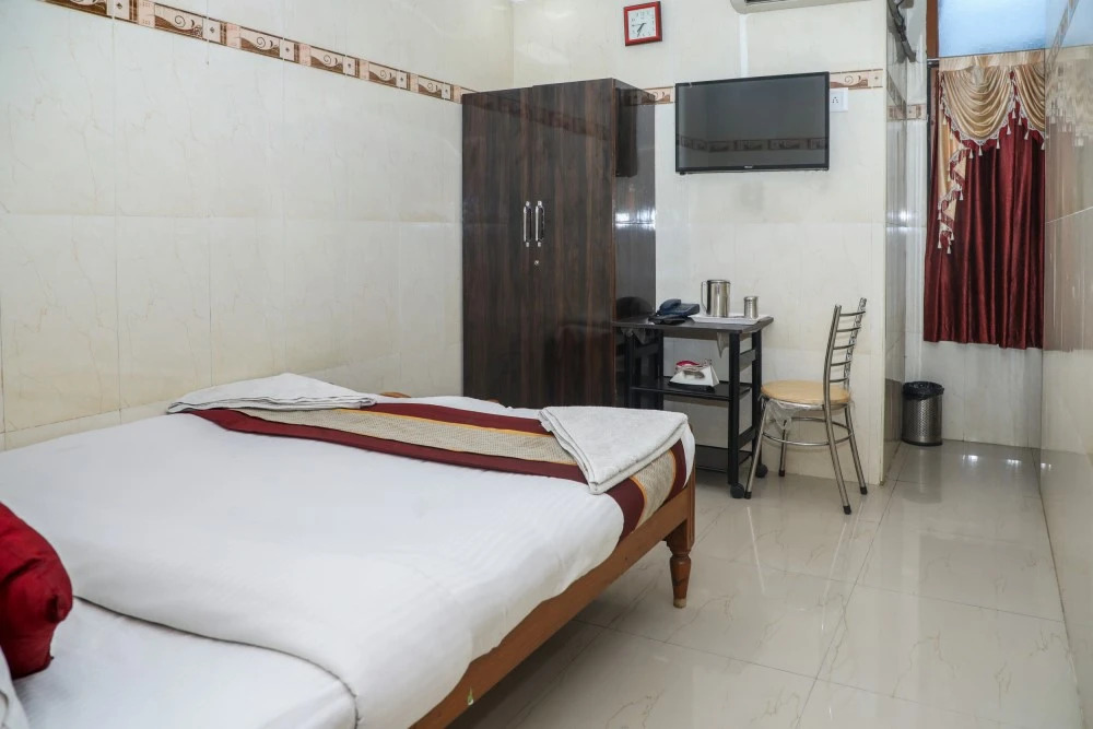 Отель Universal Inn