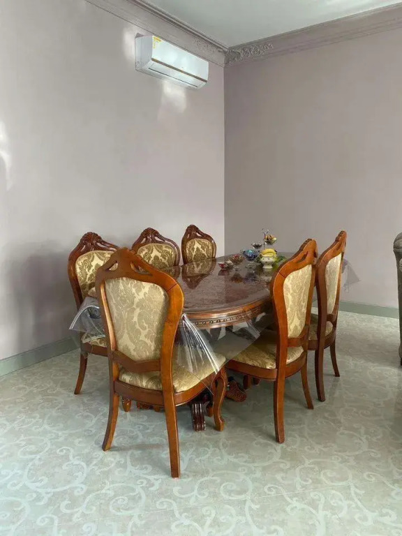 Частный Дом Большой и Красивый на Берегу Моря