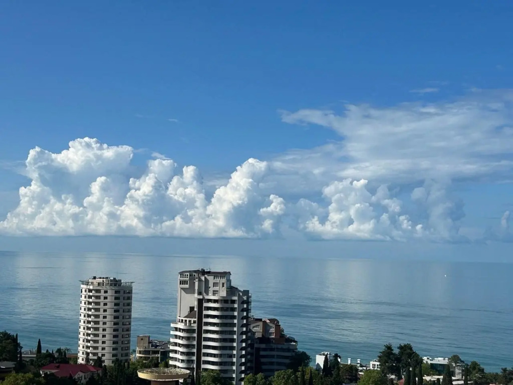 Апартаменты Люкс с Балконом и Видом на Море 12 этаж Покровский Парк Apartamore