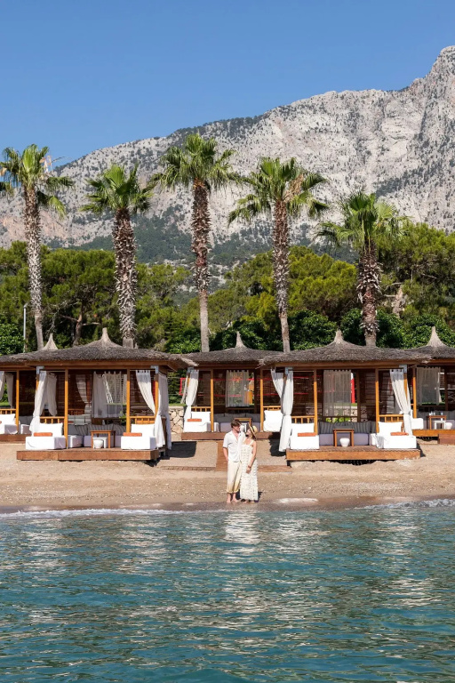 Rixos Sungate - The Land of Legends Access