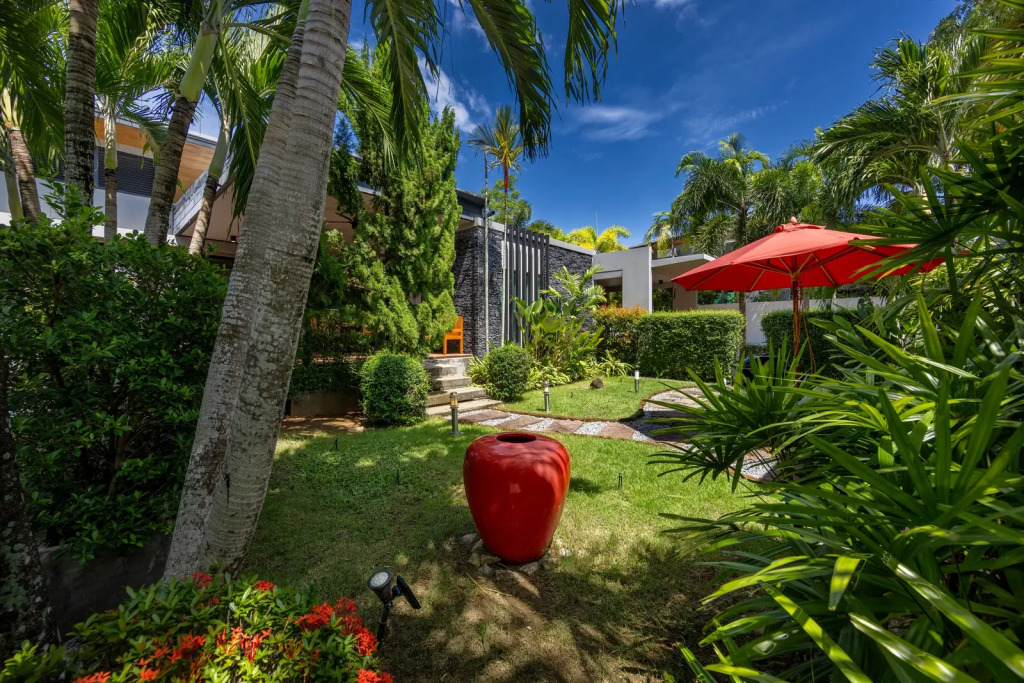 Вилла Fam with Private Pool near Nai Harn Beach