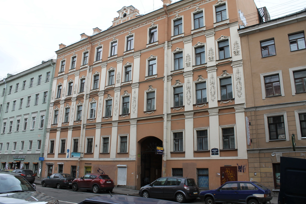 Квартира PiterFlat на Апраксин 9