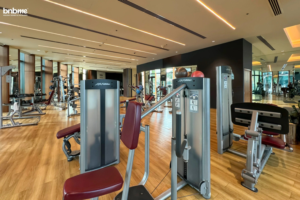 Апартаменты Bnbme Burj Vista Tower 1, 3 BDR Maids