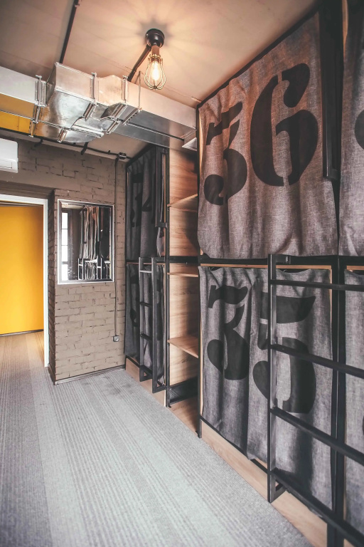 Hide Hostel