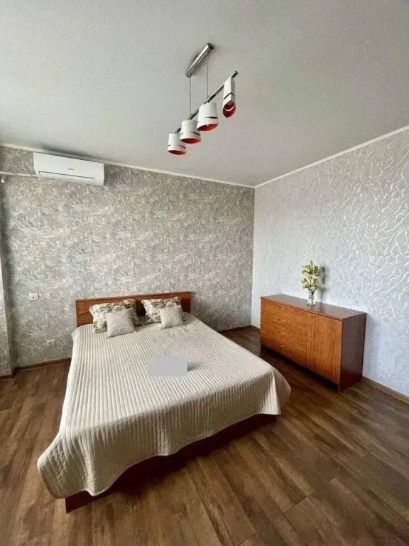 Квартира на Александра Покрышкина 2к2 129