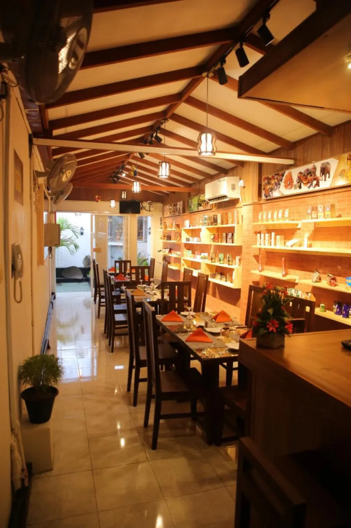 Diva Villa Airport Transit Hotel