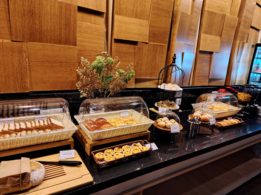 Отель Cormar Suites Kuala Lumpur