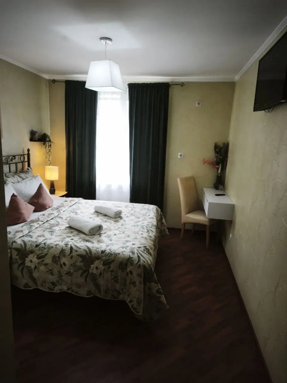 Отель Home