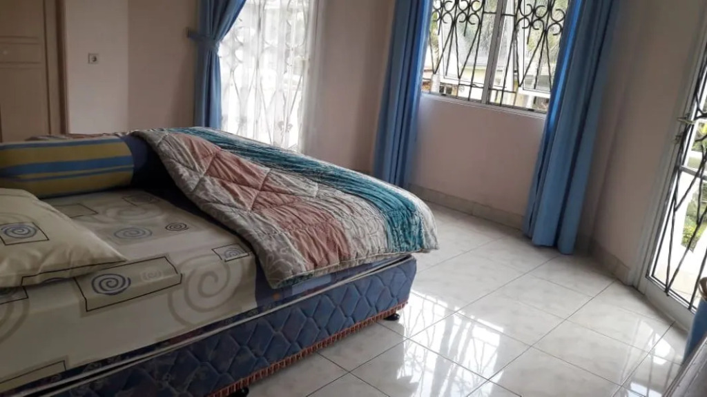 Trans Villa