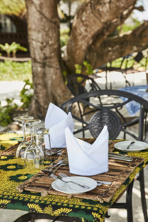 Отель Breezes Beach Club & Spa - Half Board
