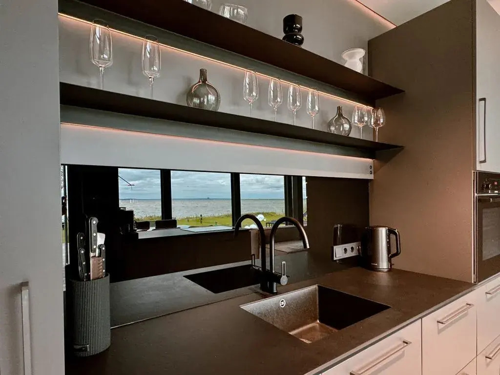 Частный дом Baltic Black Villa