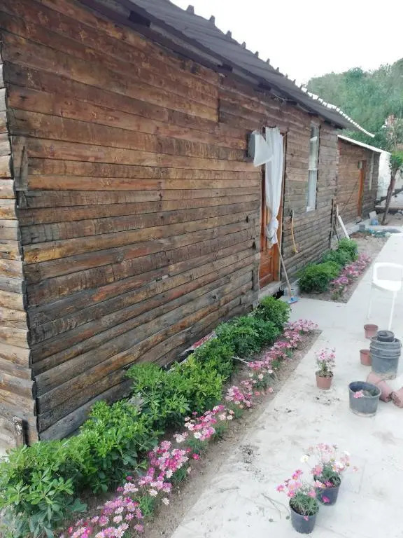 Отель Lime Tree Houses