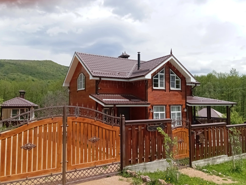 Частный дом Горный горизонт
