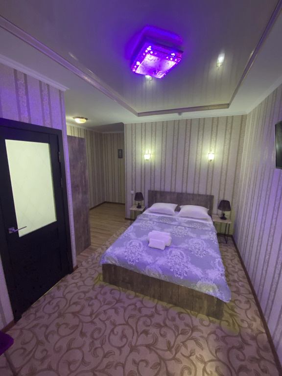 Отель Hotel Uzbegim