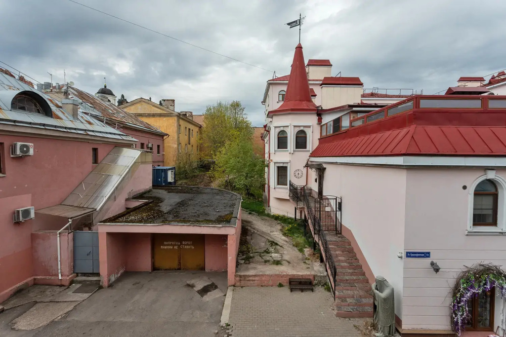 Апартаменты J&N Apartments с камином и летней террасой в самом центре исторического Выборга Краснофлотская 1