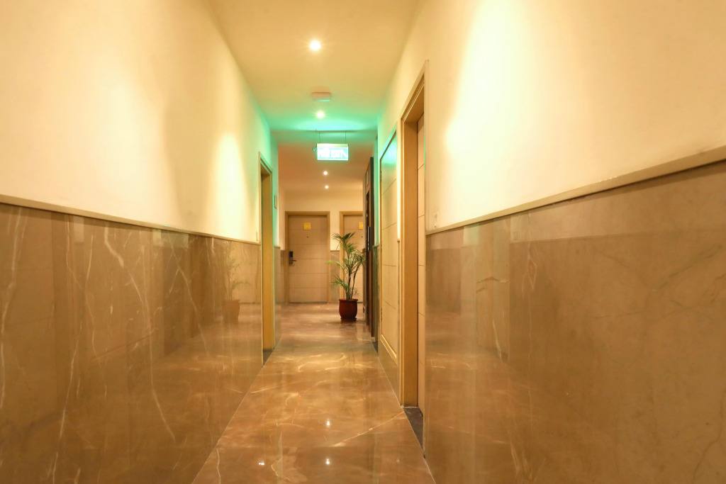 Отель Avexia Residency Sagar