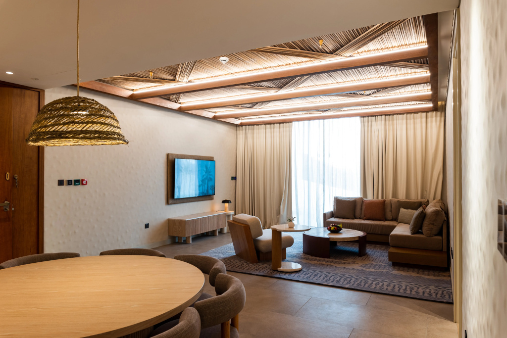 Курортный отель ERTH Abu Dhabi Hotel