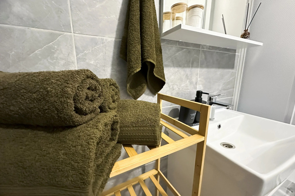 Квартира Garnet Apartments Резиденция