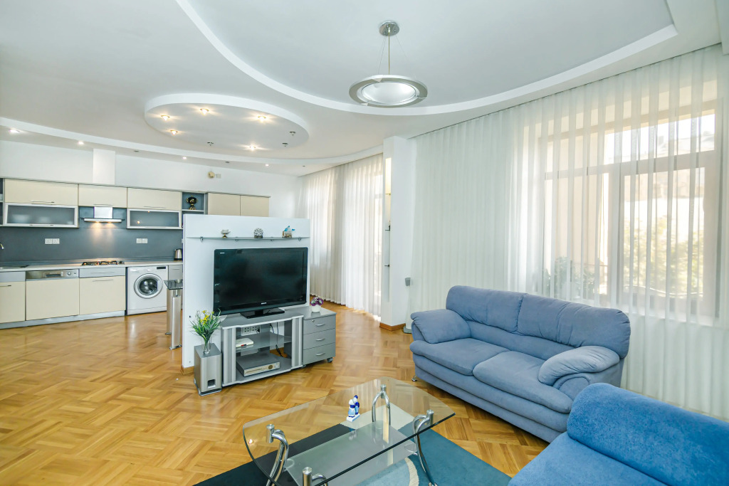 Апартаменты Stella Luxury Apartment in Nizami street