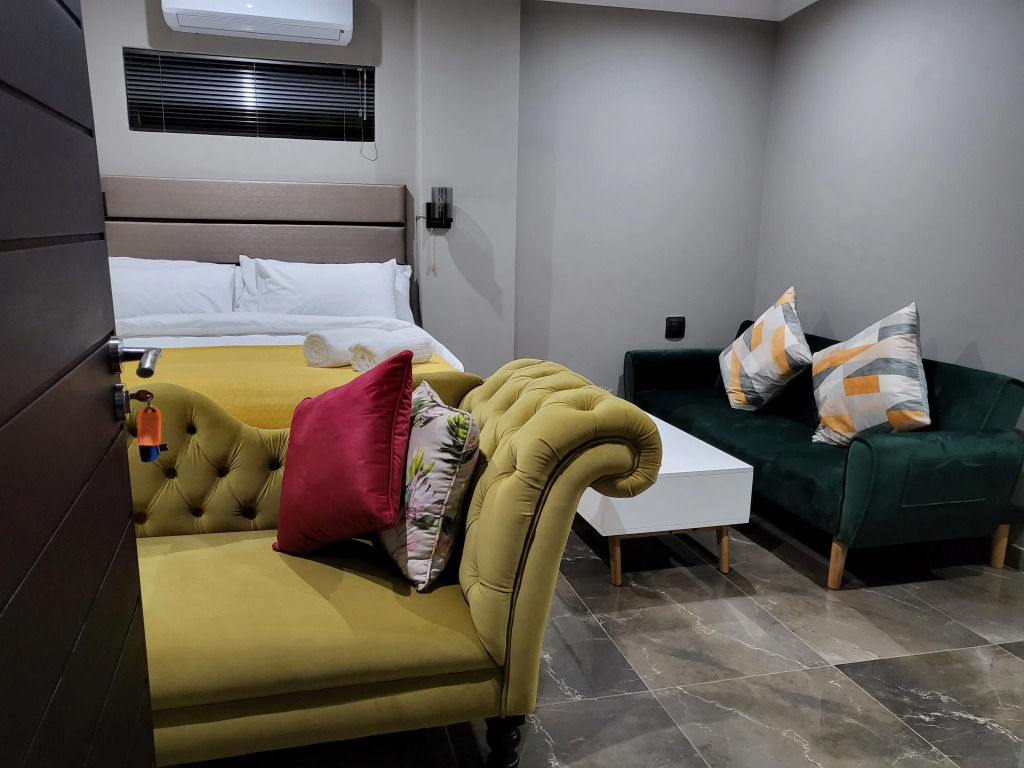Ночлег и завтрак At 21 Guest House