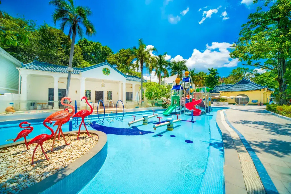 Отель Santorini Hot Spring Resort