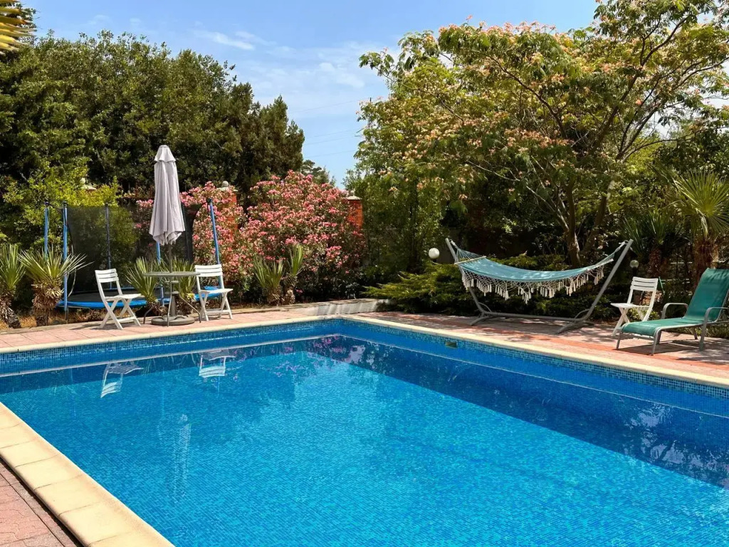 Alba Villa