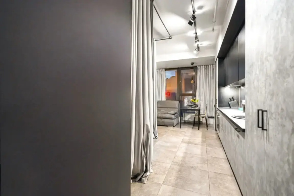Апартаменты Люкс с Видом на Город Elite Apartments