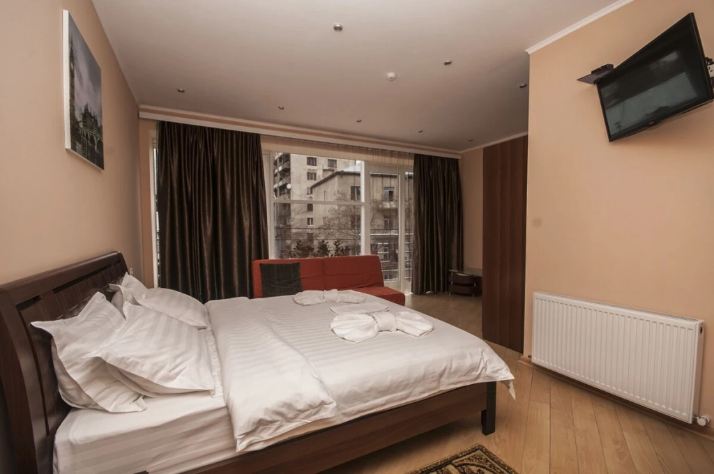 Отель London Palace