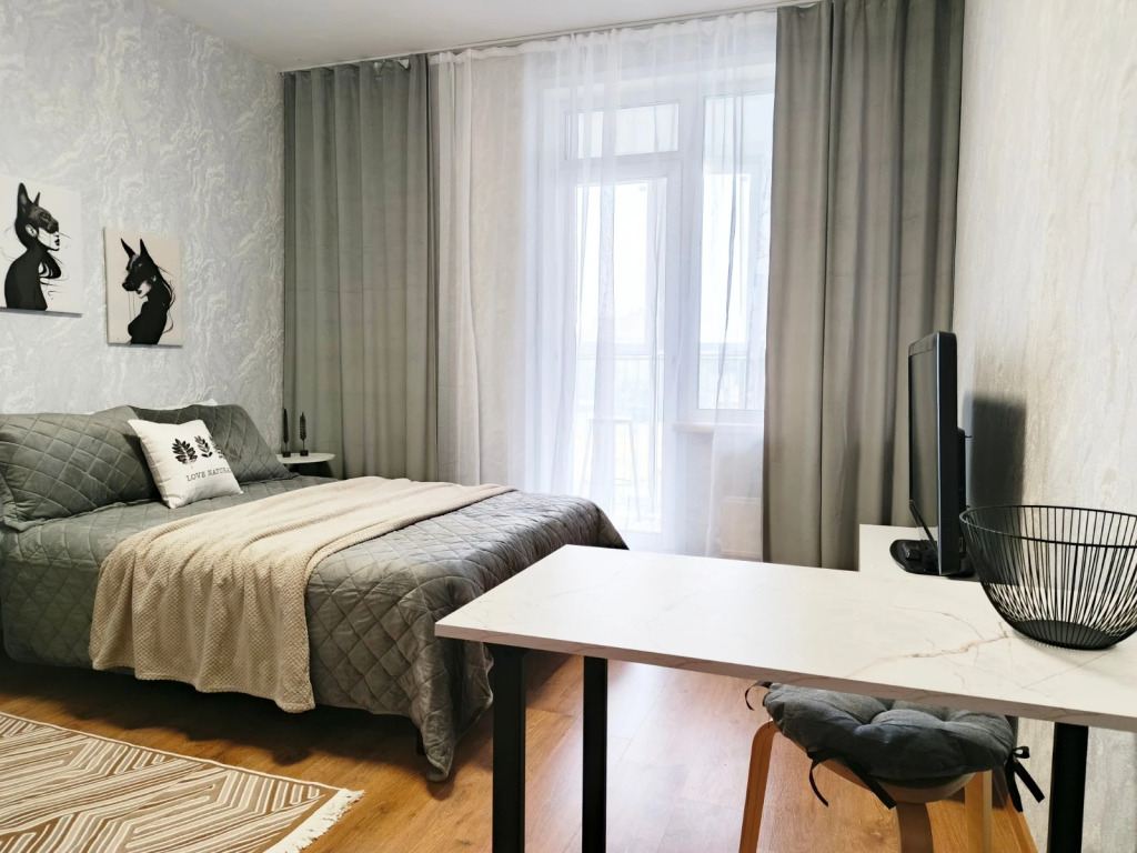 Квартира на Борисова 42