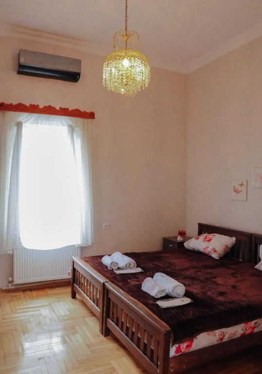 Sololaki Inn