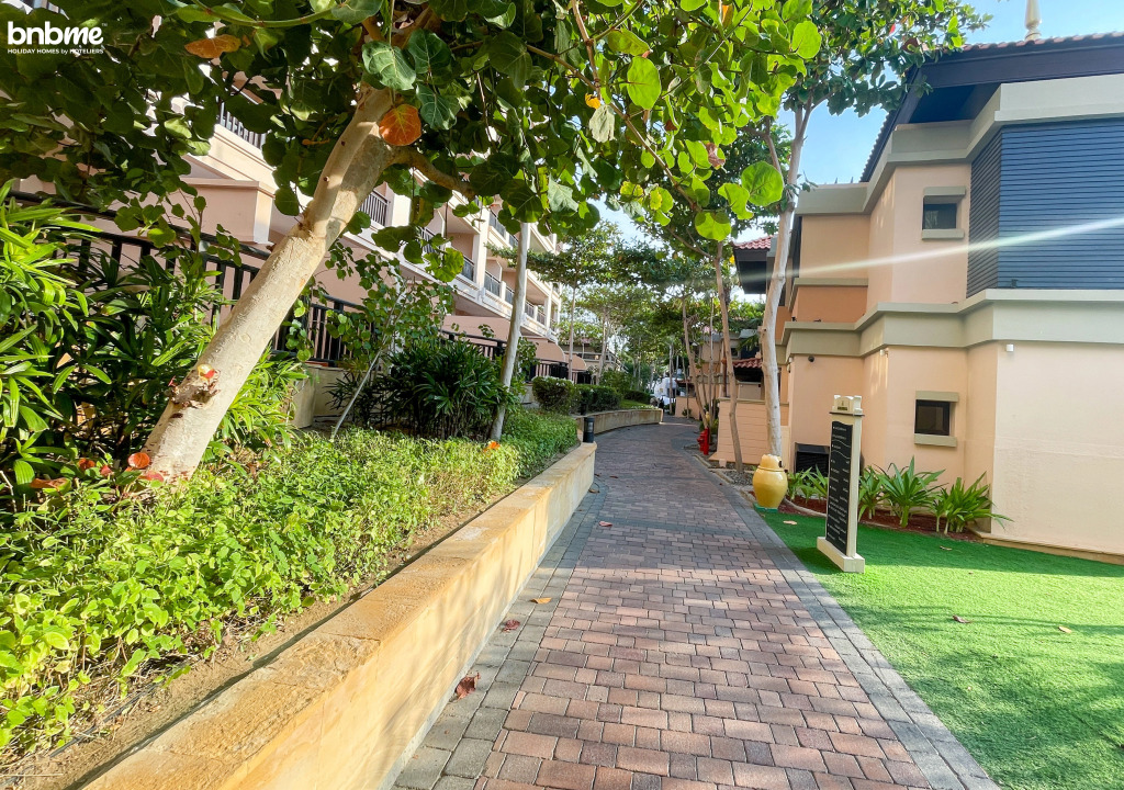 Апартаменты Bnbmehomes Apt in Palm Jumeriah spacious patio - G13