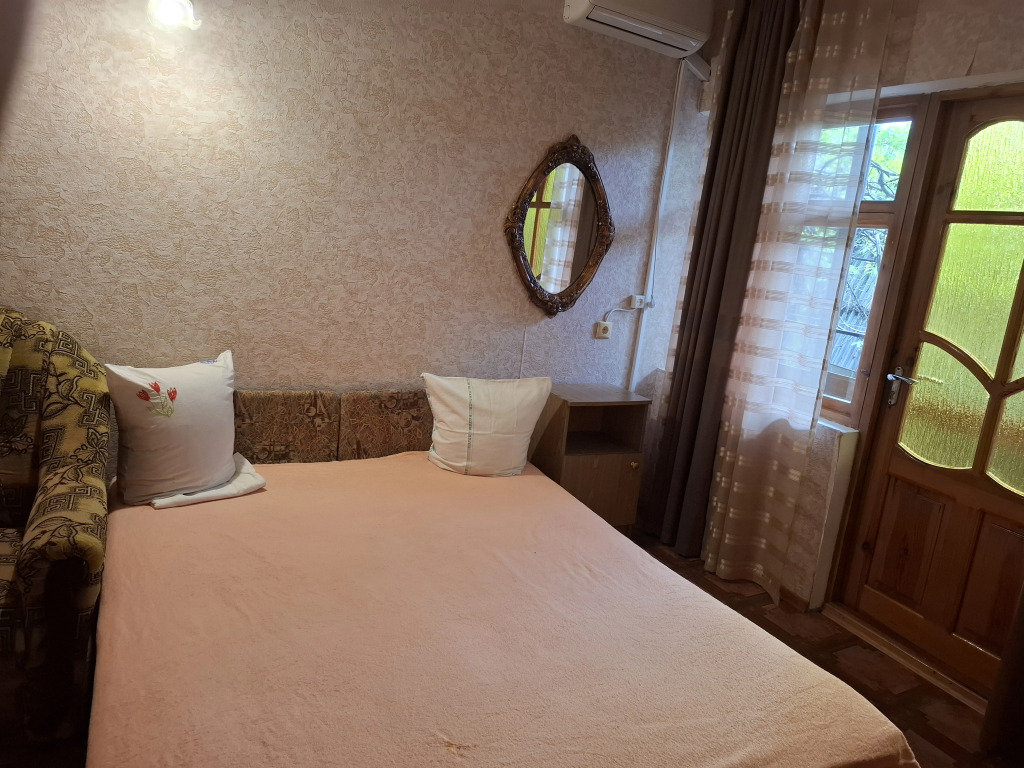 Квартира Комната с Санузлом