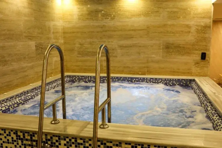 Diamond Hotel