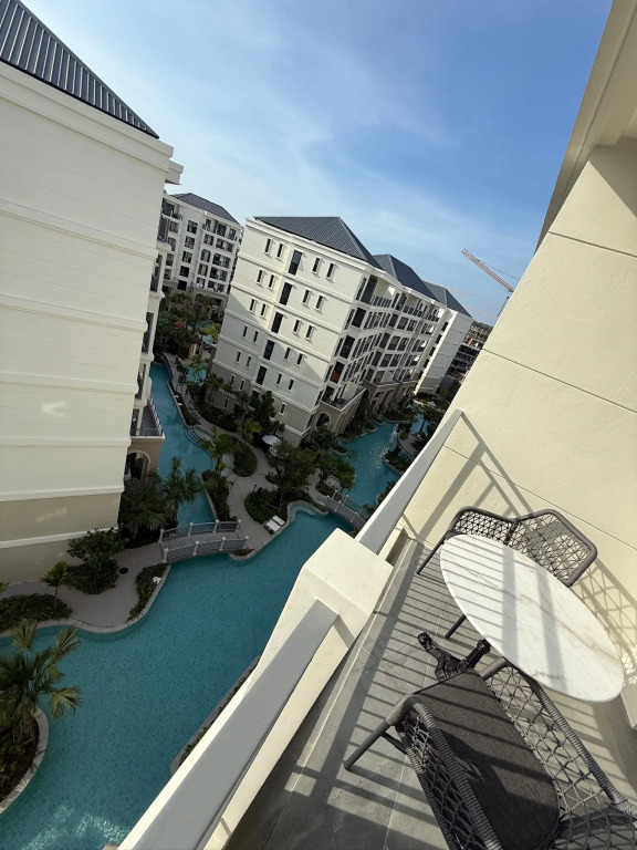 Апартаменты Legendary F705 Top floor family 1BR The Title Legendary by UNO